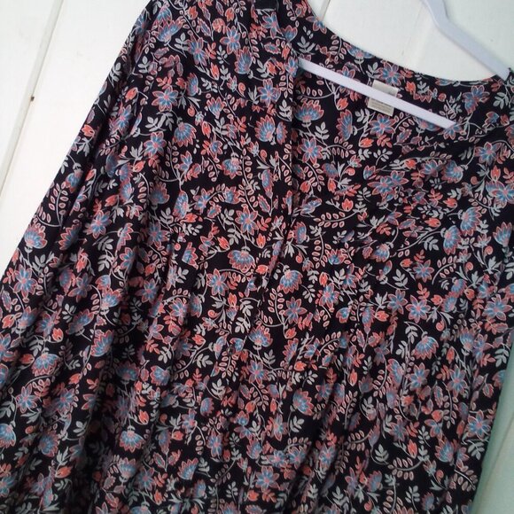Terra & Sky Blouse Women 3X Button Up 3/4 Sleeve Floral Black Blue Red - Picture 9 of 15
